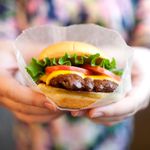 A few local chains ventured into new territory, including 1 Starred Shake Shack, which expanded to Brooklyn and Burger Bistro, which made the reverse commute into Manhattan. And those openings are just the beginning! Next year we'll see more regional chains making a landing in NYC, including two California imports: Umami Burger and Fatburger.